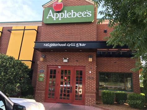 Applebees ramsey st Applebee’s Takeout Near You in Inverness